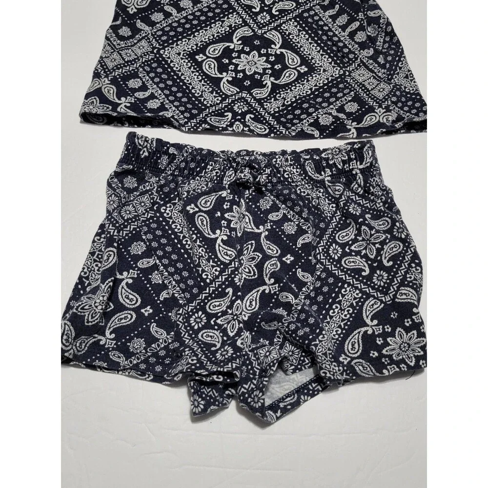 (#9) The Childer's Place Girl Blue / White Top & Shorts Outfit Toddler 2T